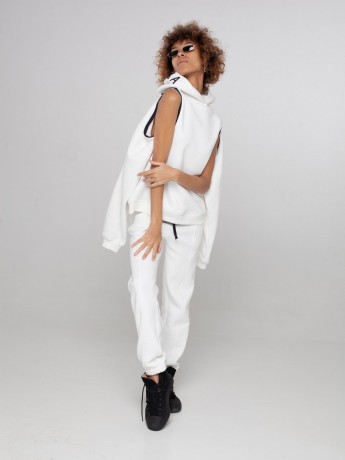 Костюм з  блискавкою на флісі молочний - Основні контакти 