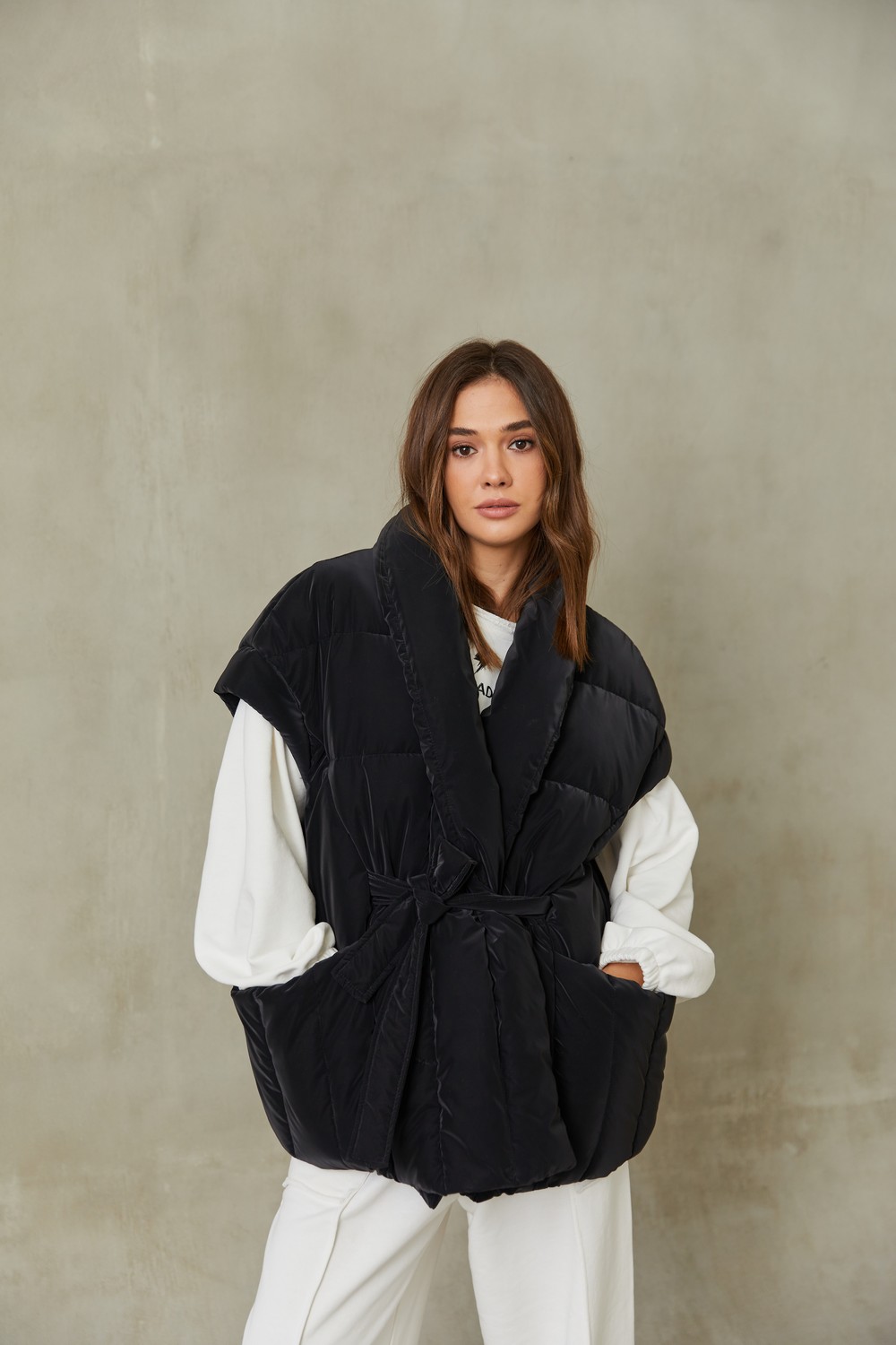 Жилет oversize чорний