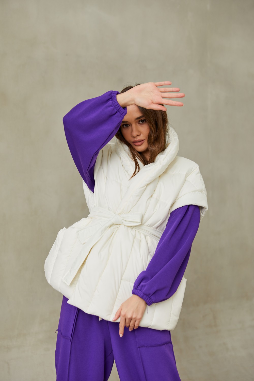 Жилет oversize молочный